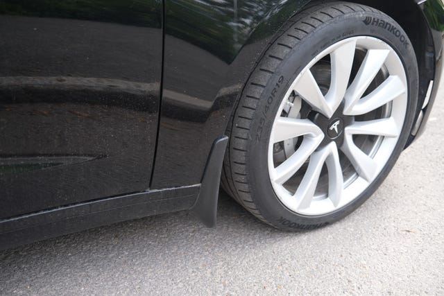 2019 TESLA MODEL 3 - 10