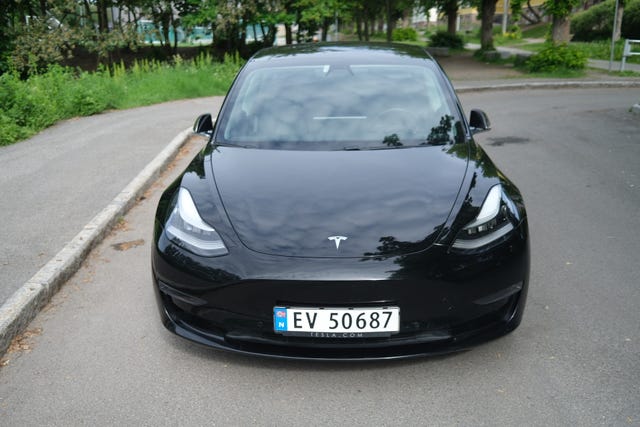 2019 TESLA MODEL 3 - 39