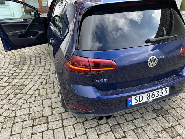 2018 VOLKSWAGEN GOLF - 24
