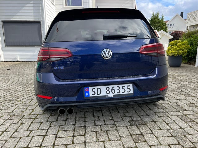 2018 VOLKSWAGEN GOLF - 23