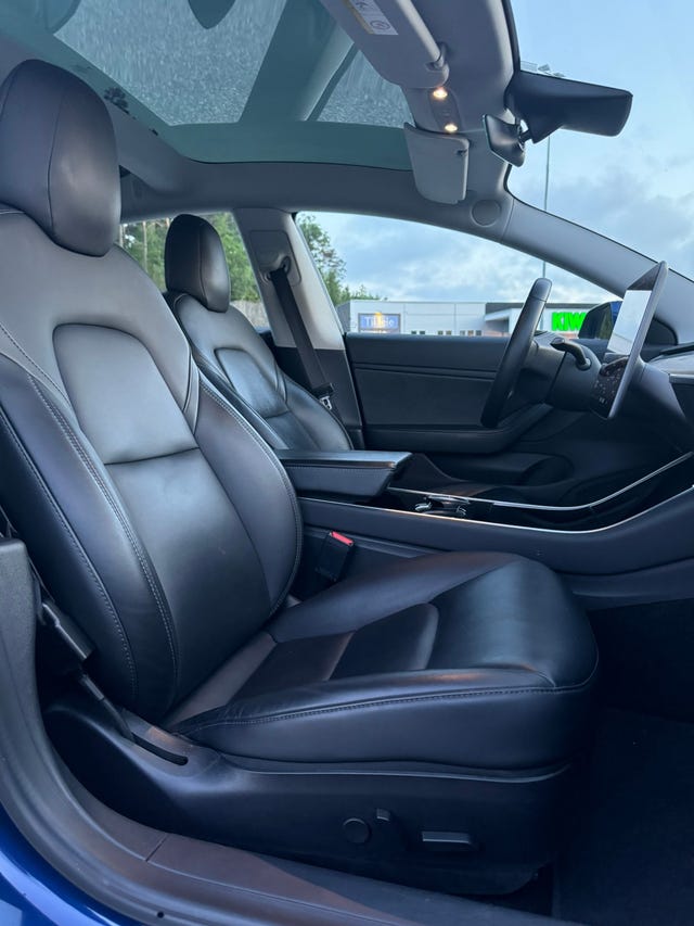 2019 TESLA MODEL 3 - 33