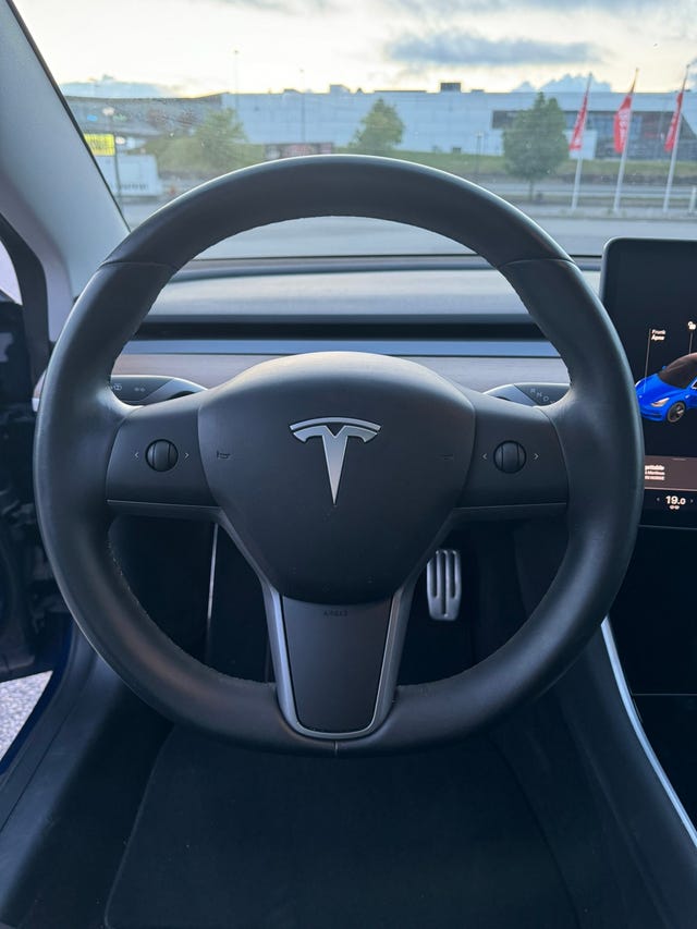 2019 TESLA MODEL 3 - 22