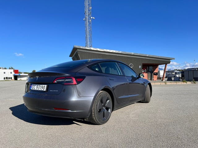 LRW3E7EK8MC325529 2021 TESLA MODEL 3-4