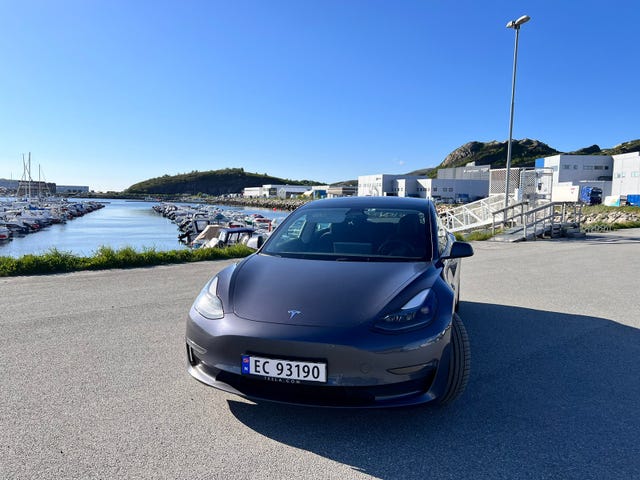 LRW3E7EK8MC325529 2021 TESLA MODEL 3-1