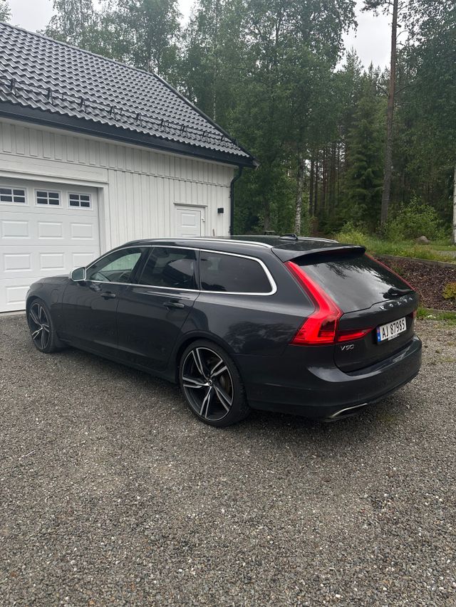 YV1PWBANDJ1057934 2018 VOLVO V90-2