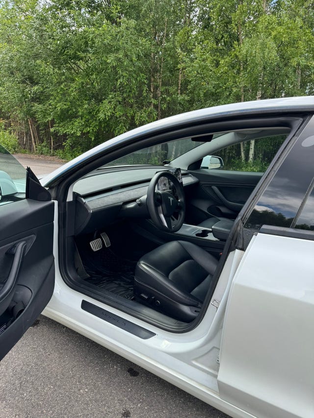5YJ3E7EC8MF839315 2021 TESLA MODEL 3-5