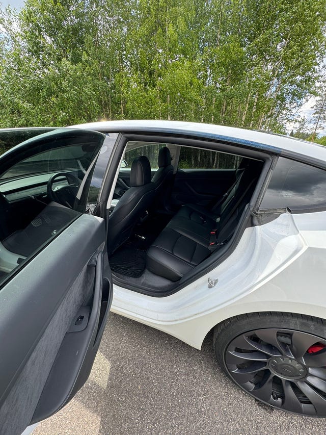 2021 TESLA MODEL 3 - 11