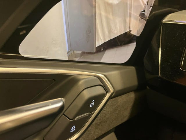 2020 AUDI E-TRON - 24