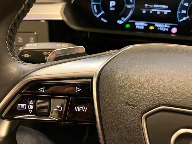 2020 AUDI E-TRON - 28