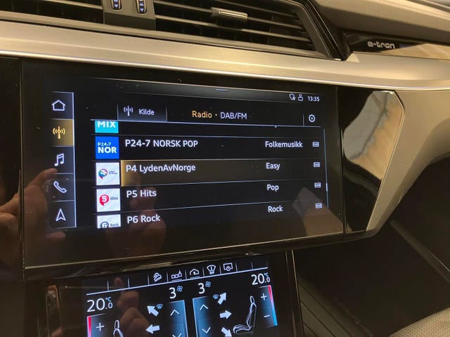 2020 AUDI E-TRON - 15