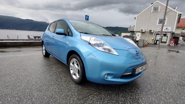 2012 NISSAN LEAF - 2