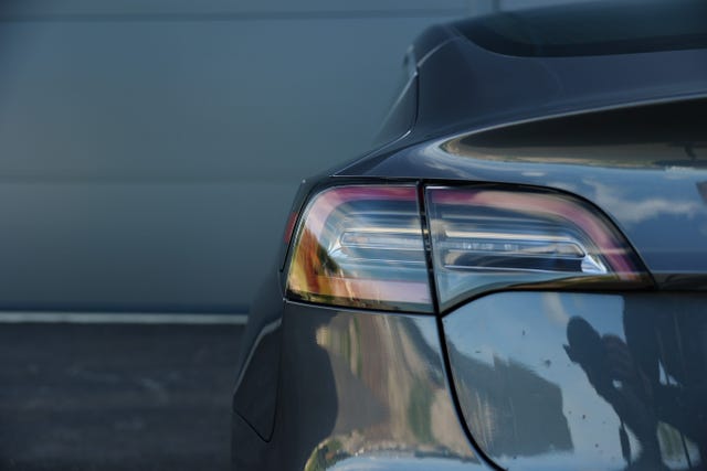 2019 TESLA MODEL 3 - 12