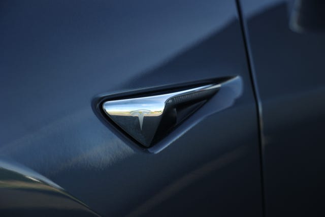 2019 TESLA MODEL 3 - 25