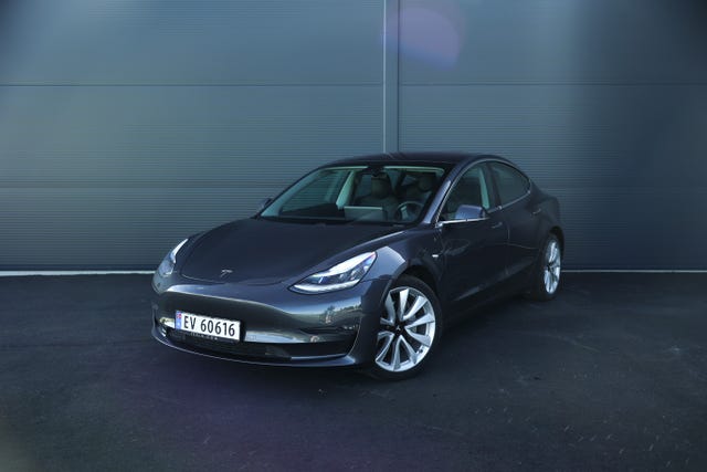 5YJ3E7EB9KF230156 2019 TESLA MODEL 3-3