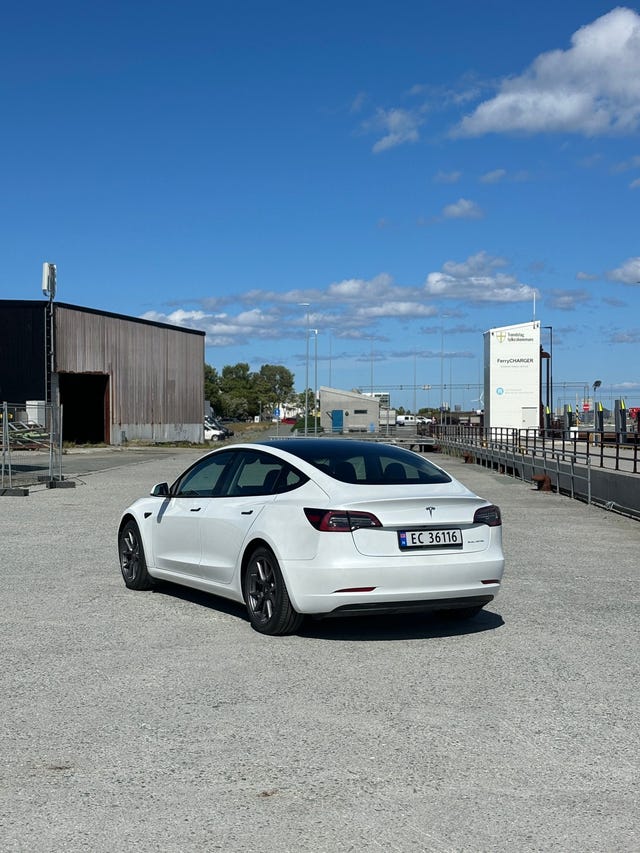 5YJ3E7EB1MF893904 2021 TESLA MODEL 3-5