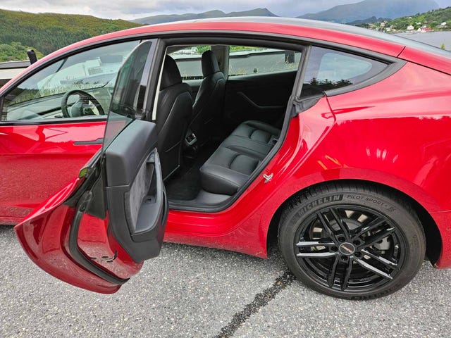 LRW3E7FA0MC238620 2021 TESLA MODEL 3-5