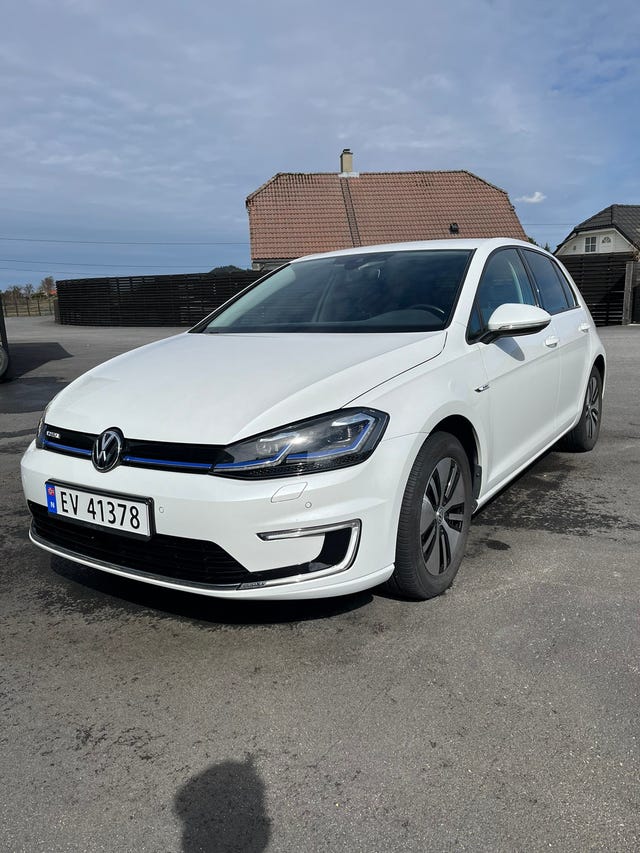 WVWZZZAUZK8905051 2019 VOLKSWAGEN GOLF-1