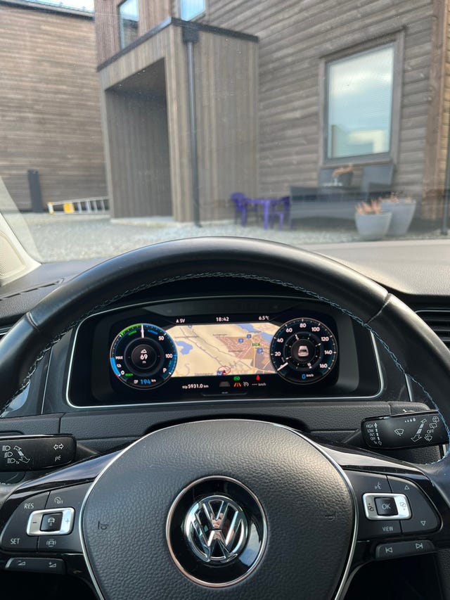 2019 VOLKSWAGEN GOLF - 12
