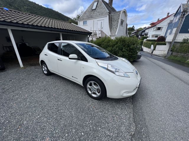 2014 NISSAN LEAF - 7