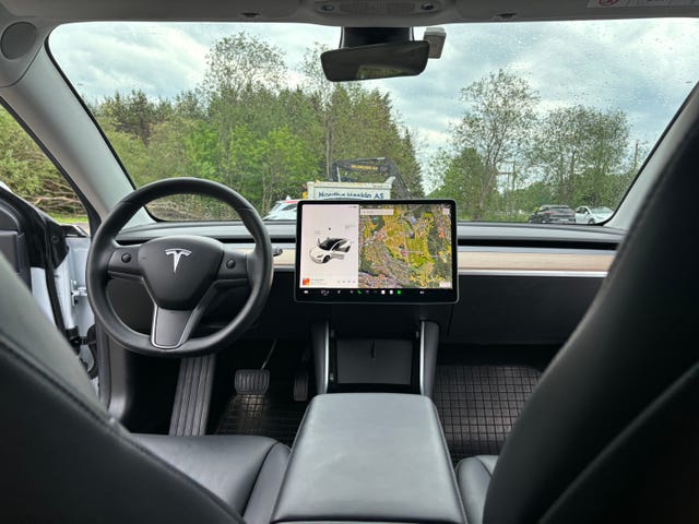 2019 TESLA MODEL 3 - 13