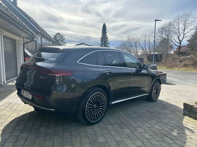 2023 MERCEDES-BENZ EQC - 7