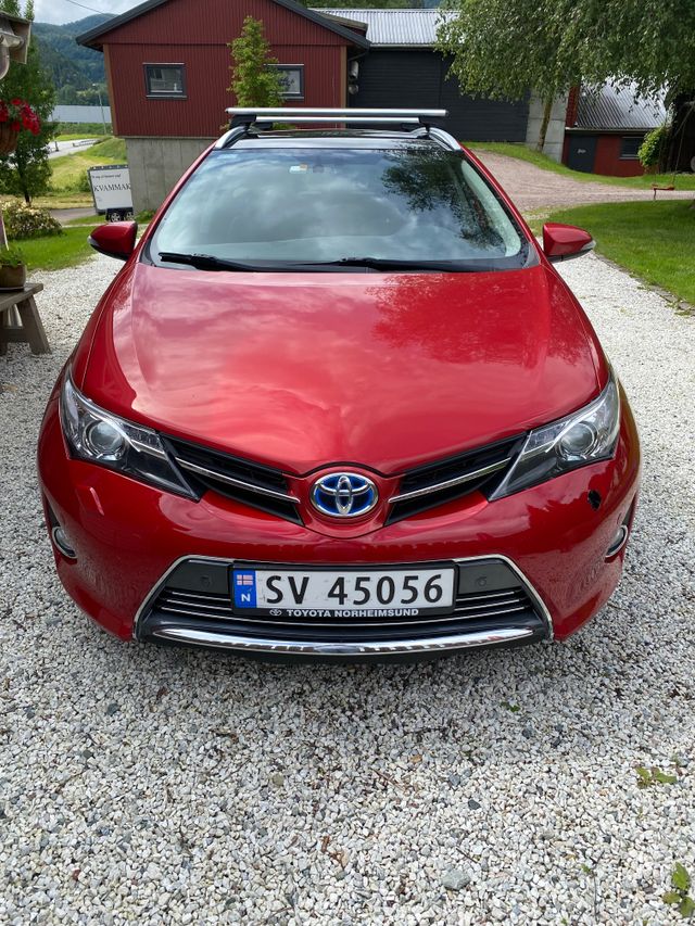 SB1ZS3JE70E049359 2013 TOYOTA AURIS-1