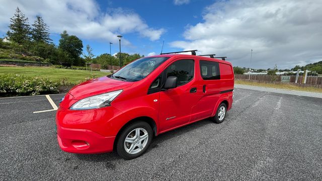 VSKYAAME0U0519572 2018 NISSAN E-NV200-0