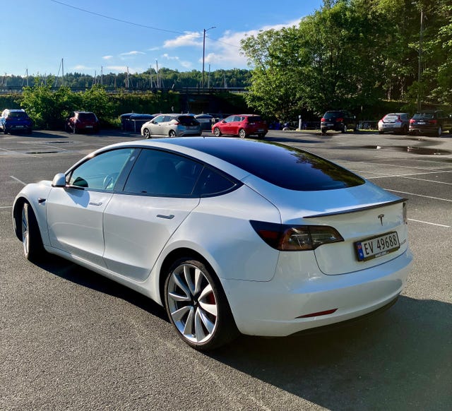 2019 TESLA MODEL 3 - 10