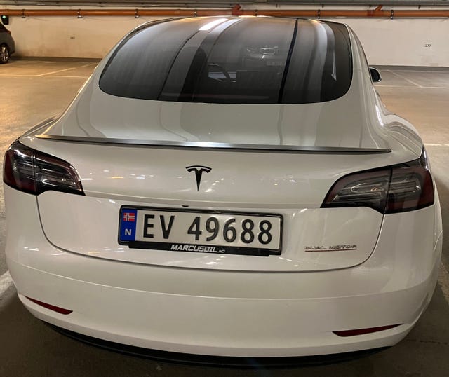 2019 TESLA MODEL 3 - 8