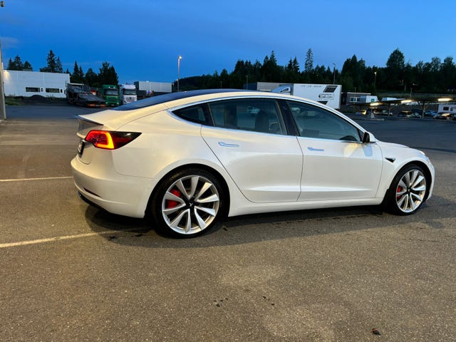 2019 TESLA MODEL 3 - 13