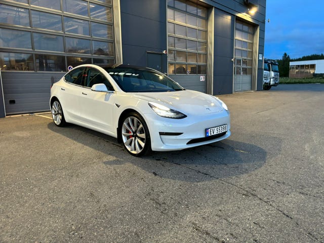 5YJ3E7EB7KF207930 2019 TESLA MODEL 3-1