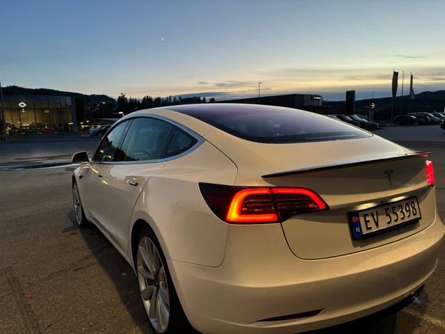 2019 TESLA MODEL 3 - 7