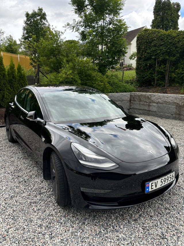 5YJ3E7EB0KF233527 2019 TESLA MODEL 3-0