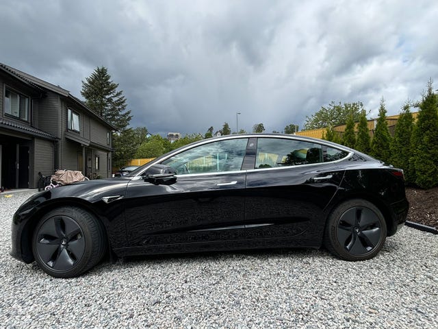 5YJ3E7EB0KF233527 2019 TESLA MODEL 3-5