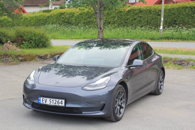 5YJ3E7EB9KF218931 2019 TESLA MODEL 3-1