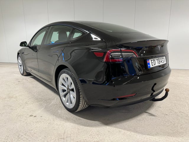 2021 TESLA MODEL 3 - 17