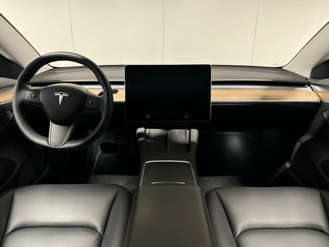 2021 TESLA MODEL 3 - 33