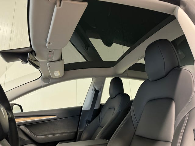 2021 TESLA MODEL 3 - 29