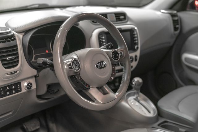 2016 KIA SOUL - 9