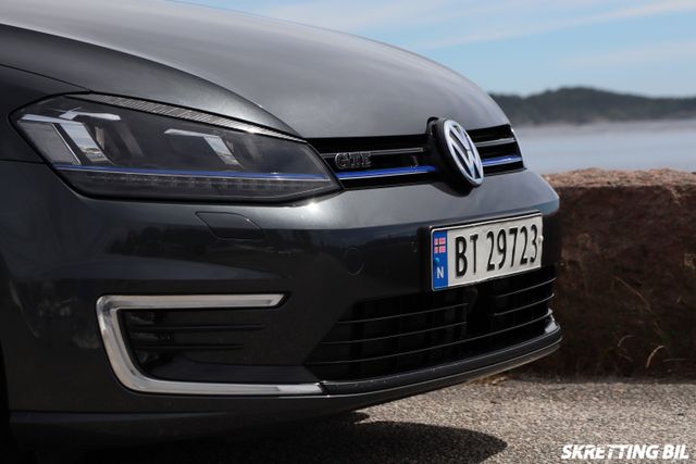 2016 VOLKSWAGEN GOLF - 29