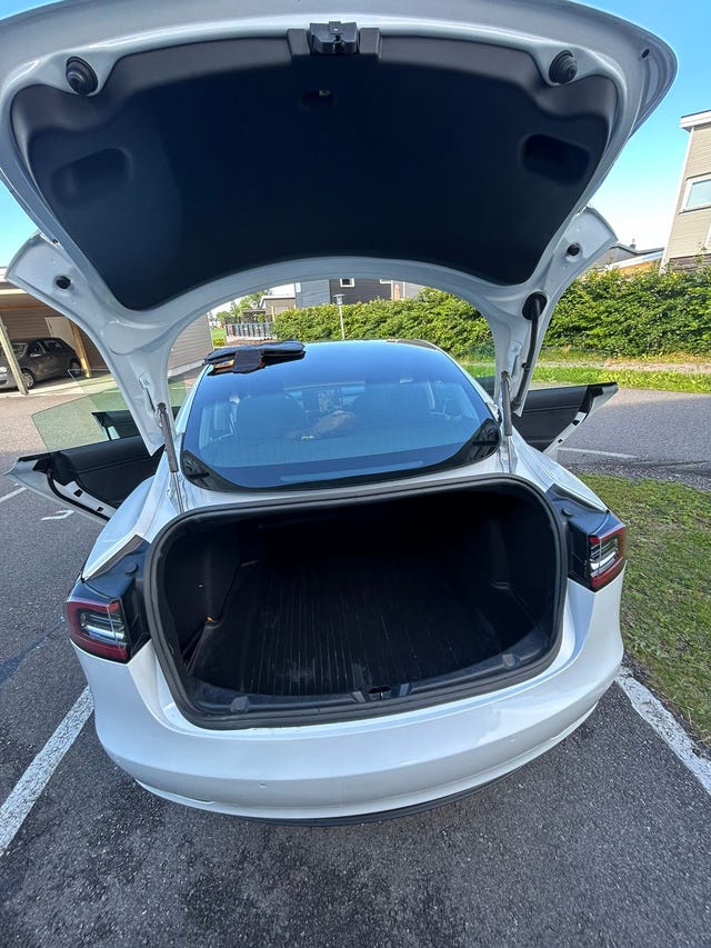 5YJ3E7EA7KF370973 2019 TESLA MODEL 3-5
