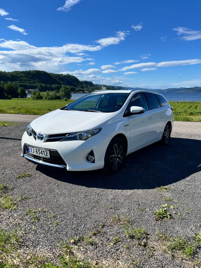 SB1ZS3JE30E156814 2015 TOYOTA AURIS-0