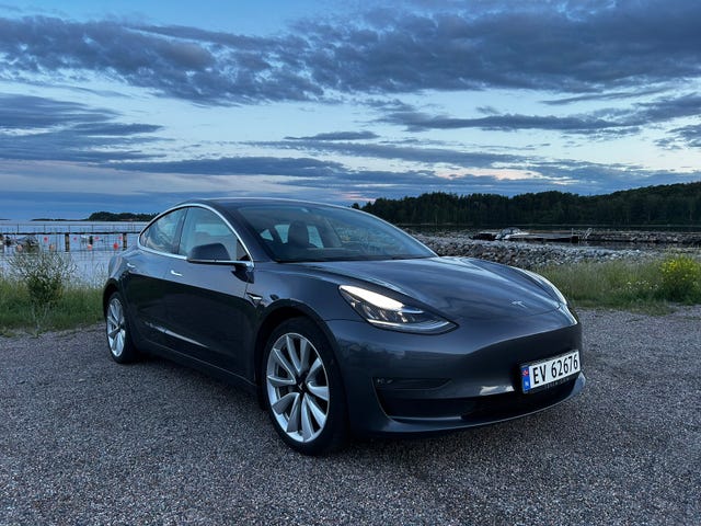 5YJ3E7EB5KF235936 2019 TESLA MODEL 3-1