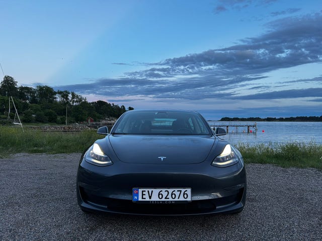 5YJ3E7EB5KF235936 2019 TESLA MODEL 3-2