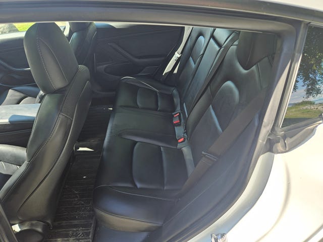 2021 TESLA MODEL 3 - 11