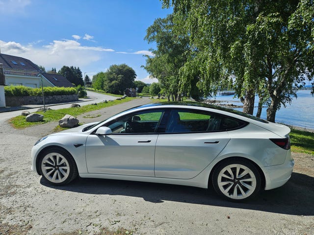 5YJ3E7EA0MF901126 2021 TESLA MODEL 3-5