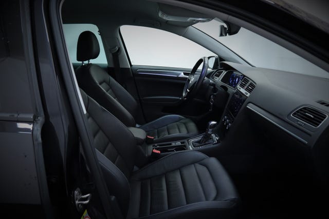 WVWZZZAUZKW904504 2019 VOLKSWAGEN GOLF-5