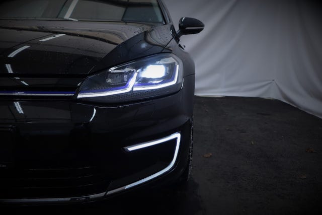 WVWZZZAUZKW904504 2019 VOLKSWAGEN GOLF-3