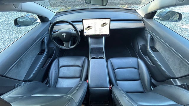 2019 TESLA MODEL 3 - 8