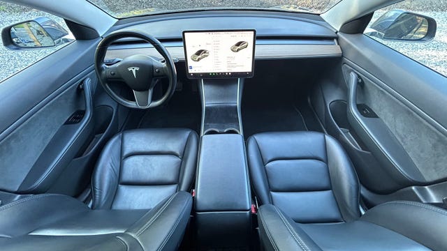 5YJ3E7EB7KF342602 2019 TESLA MODEL 3-5
